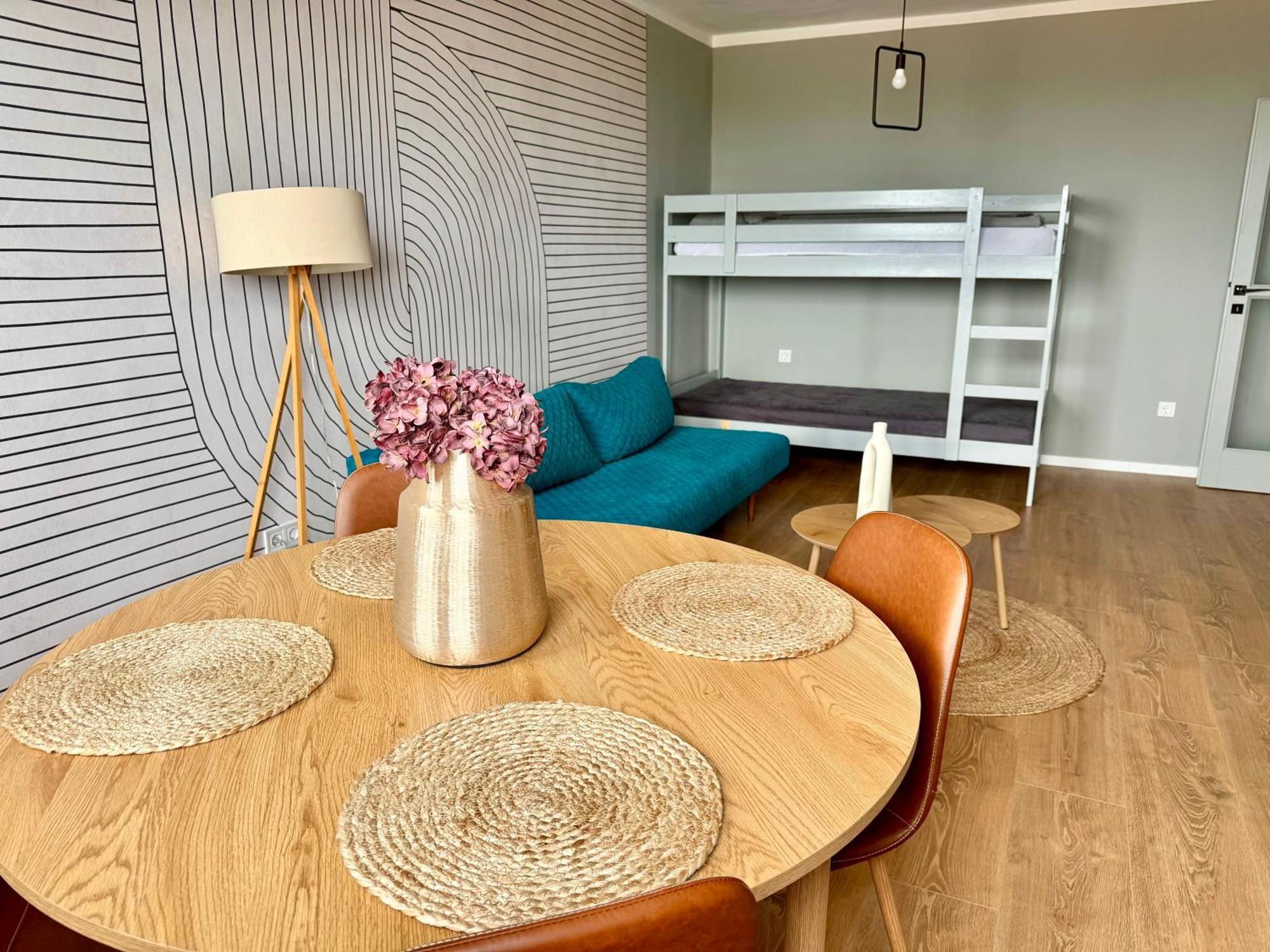 Panorama View Deluxe Apartment Veszprém Buitenkant foto